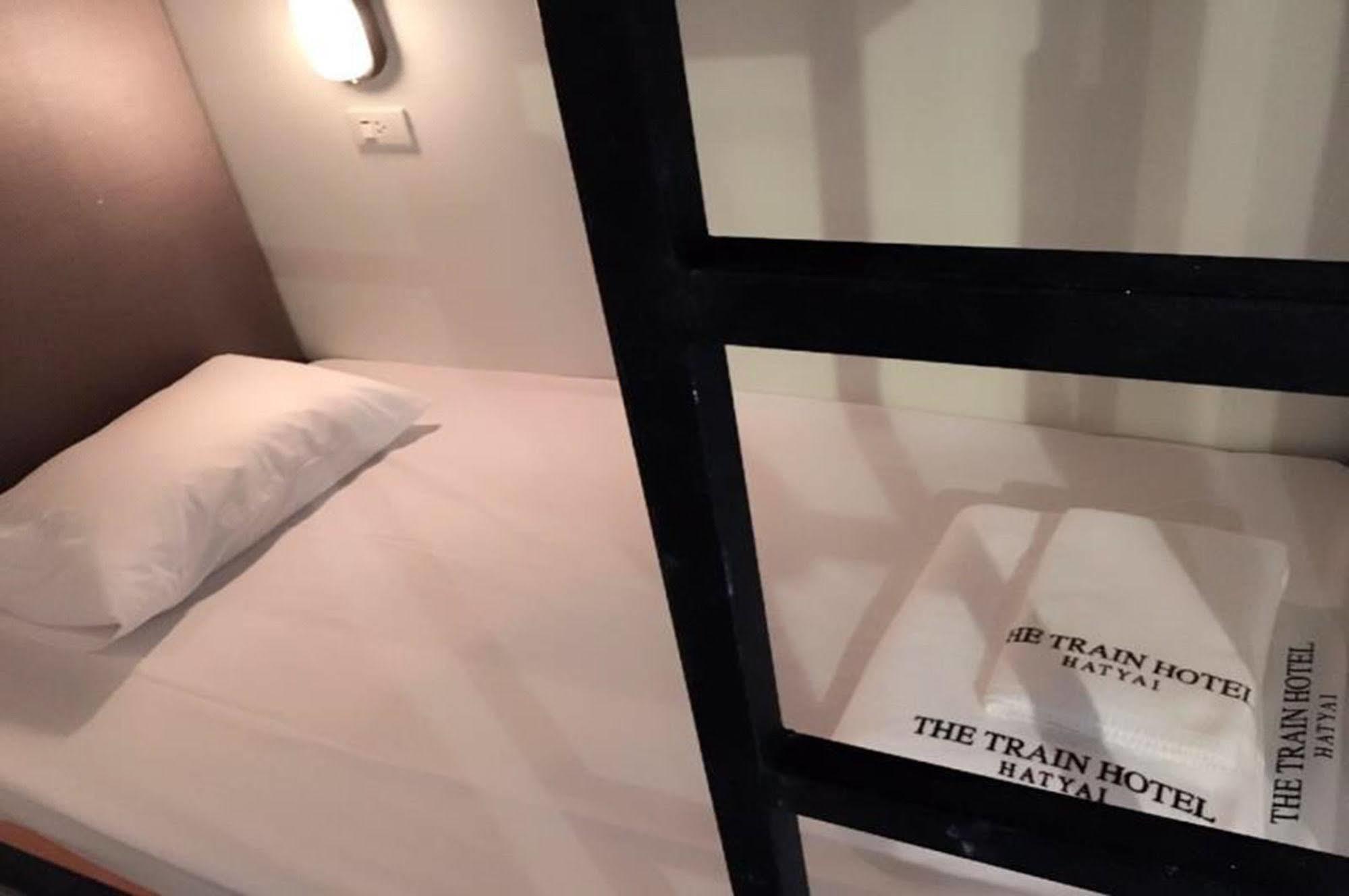 האט יאי The Train Hotel Hatyai מראה חיצוני תמונה